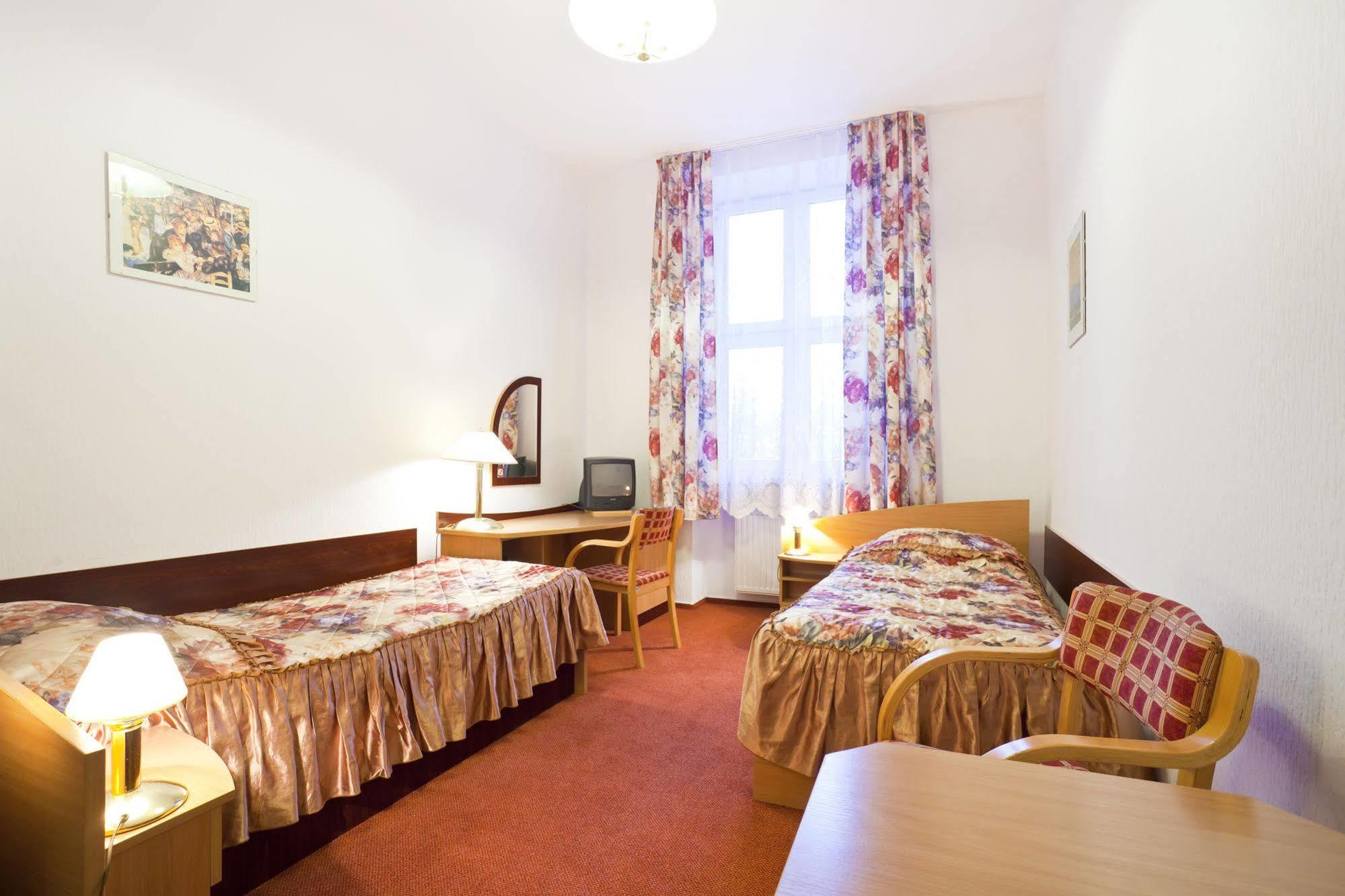 Aiden By Best Western Lodz Exteriör bild